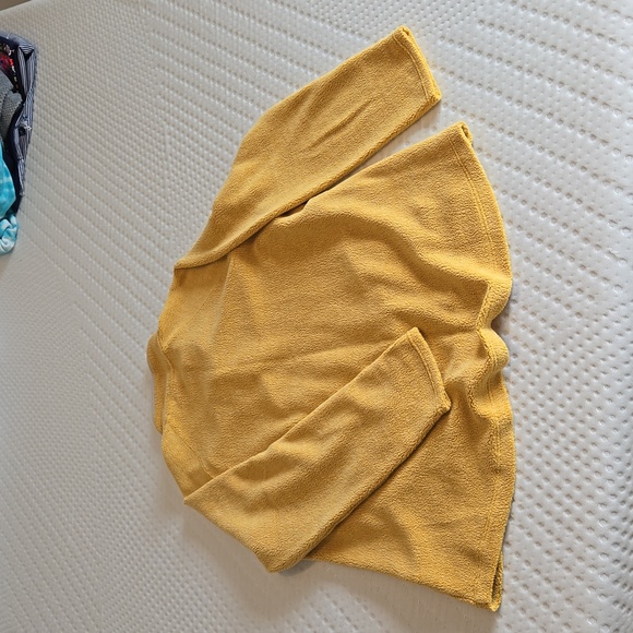 L.L. Bean Sherpa Pullover - Picture 3 of 3